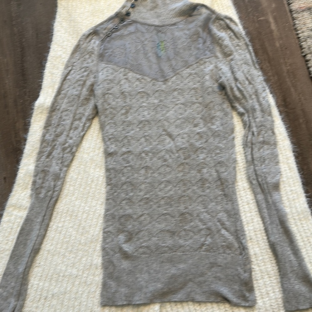 Free People light weight sweater
